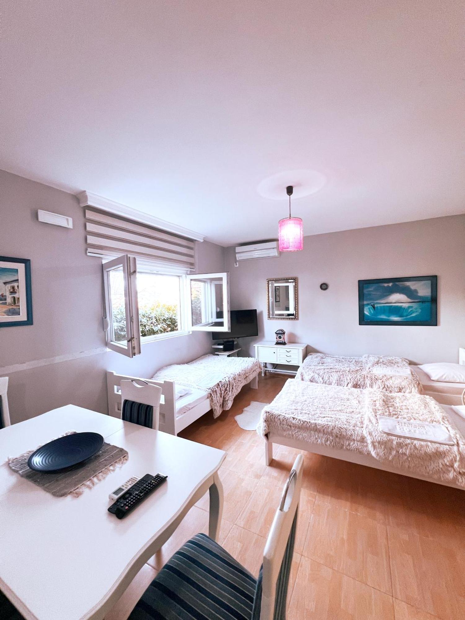 Apartments Aerodrom Podgorica Exterior photo