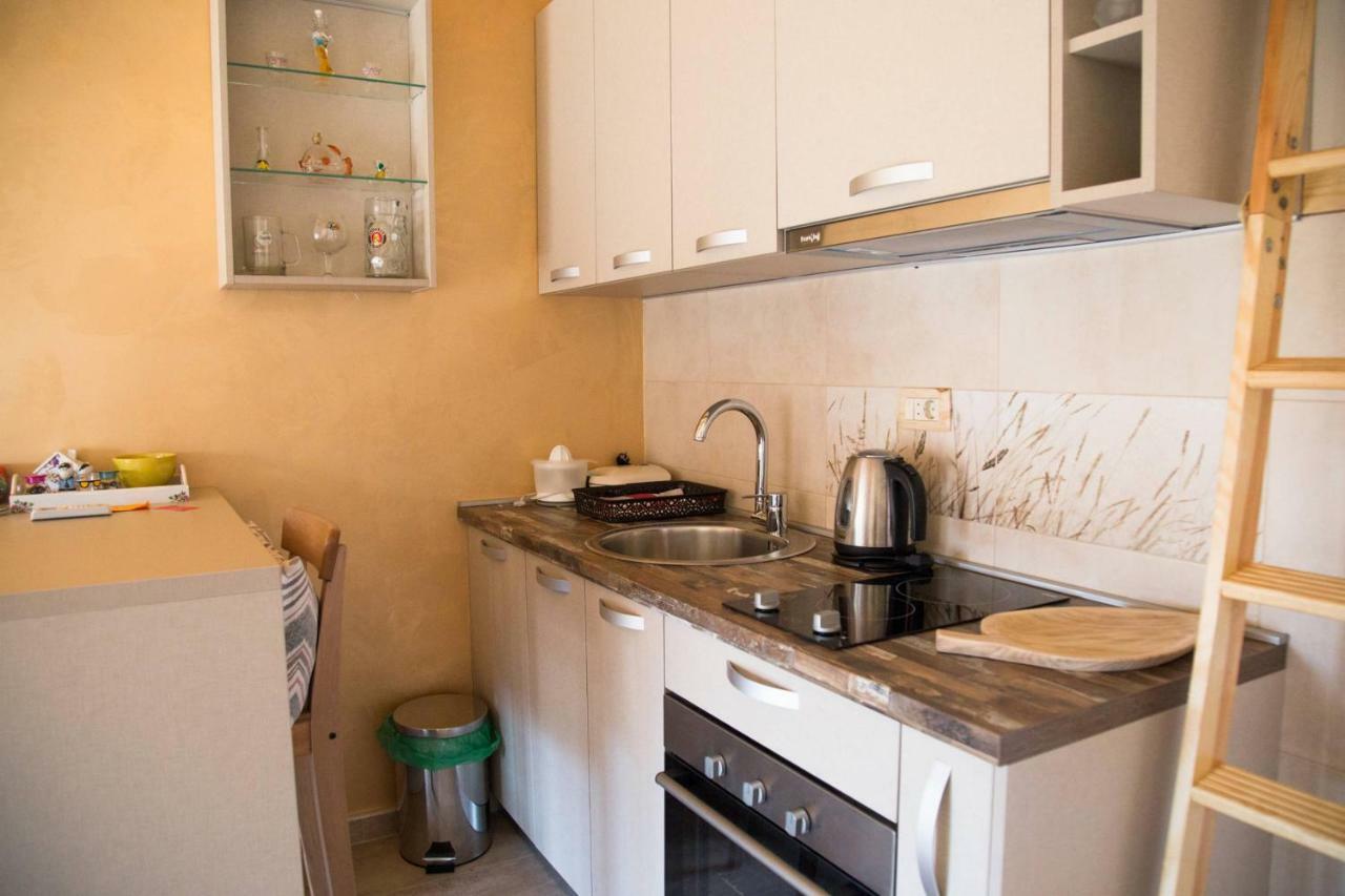Apartments Aerodrom Podgorica Exterior photo